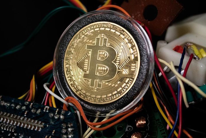 Chính phủ Kazakhstan dập tắt cơn sốt đào Bitcoin