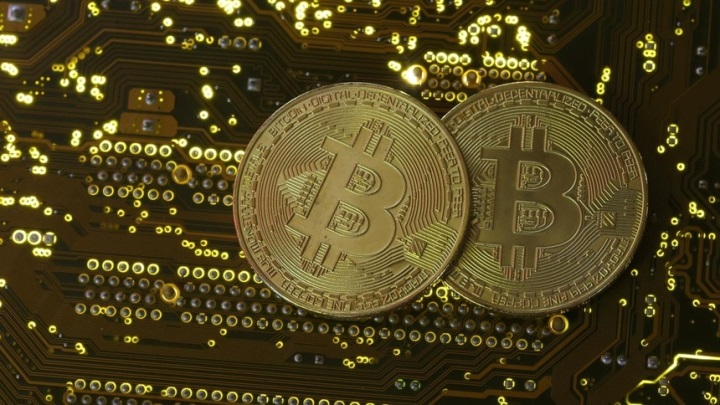 Giá Bitcoin hôm nay 28/11: Bitcoin nguy cơ giảm mạnh do biến thể COVID-19 mới