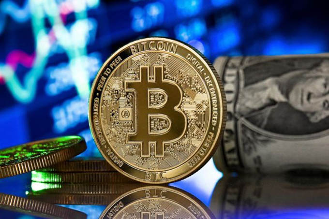 Đồng tiền điện tử Bitcoin lần đầu tiên vượt ngưỡng 49.000 USD