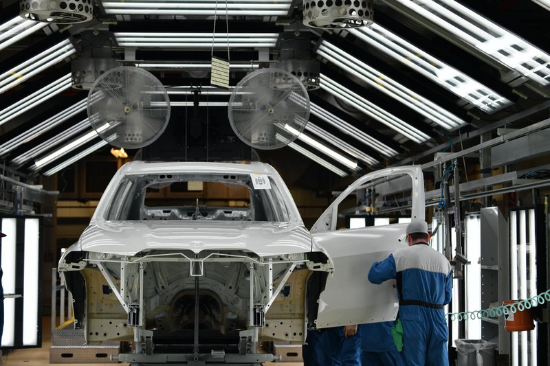 BMW bỏ dở việc xây dựng nhà máy tại Nga