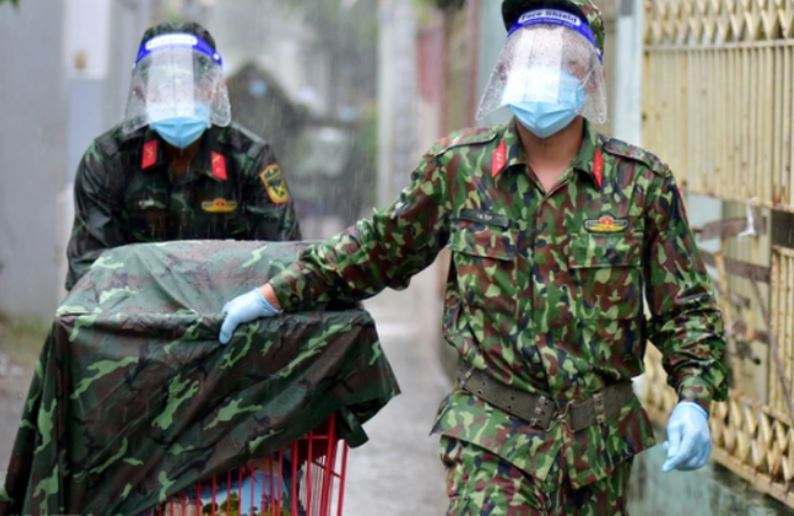 Hơn 4.000 cán bộ, chiến sĩ nhiễm COVID-19 khi chống dịch ở TP Hồ Chí Minh