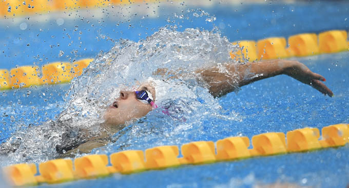 Olympic Tokyo: Kình ngư người Nga phá thế thống trị của Mỹ ở nội dung bơi ngửa