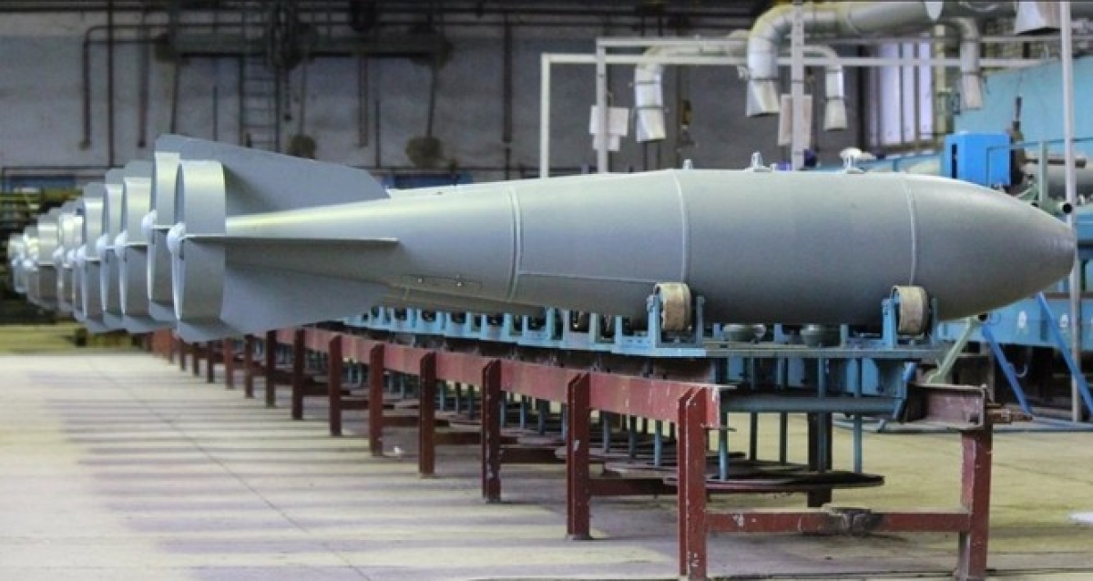 Nga tiến hành 2 cuộc tấn công bằng bom thông minh, công phá thành trì của Ukraine