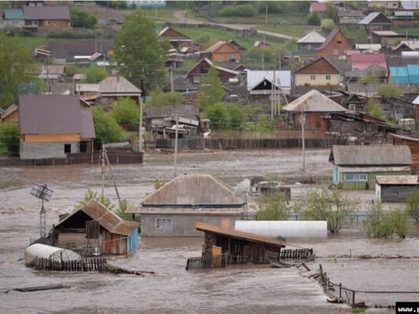 Nga: Hàng chục nghìn người phải sơ tán khẩn cấp do nước lũ