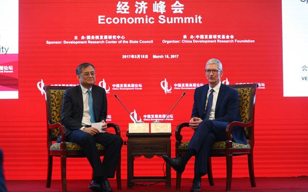 Lộ diện thỏa thuận ''bí mật'' 275 tỷ USD giúp phát triển Trung Quốc của CEO Tim Cook