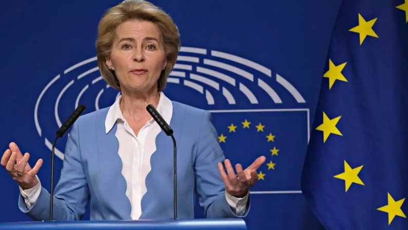 Lãnh đạo Ủy ban Châu Âu cảnh báo dùng 'công cụ đối phó' với Italy