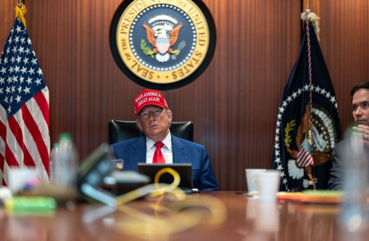 Tổng thống Trump công bố thỏa thuận thương mại với EU