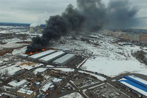 Moskva: Cháy 'Hội chợ Mytishchi'