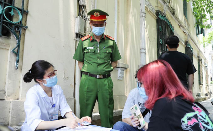 Vi phạm phòng, chống dịch COVID-19 ở Hà Nội có thể bị phạt tù tới 20 năm