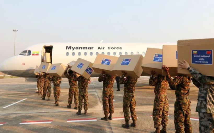 Hàng loạt chuyến bay bí ẩn ban đêm từ Trung Quốc đến Myanmar: Có gì bên trong?