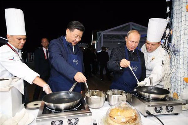 Phong cách ngoại giao đời thường của ông Putin
