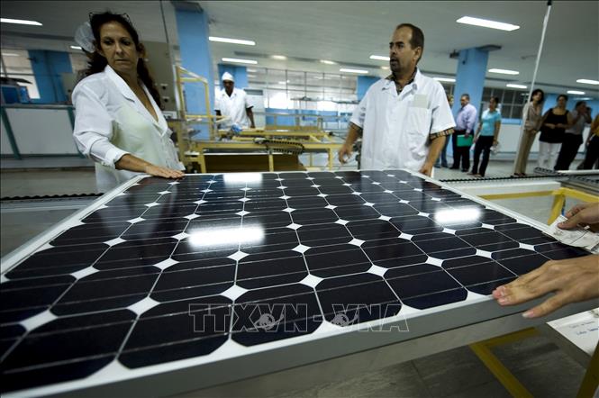 Nga hỗ trợ Cuba phát triển năng lượng tái tạo
