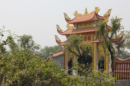 Công trình nhà thờ tổ của Hoài Linh được thi công trở lại