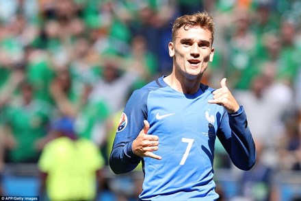 [VIDEO] Griezmann ghi bàn siêu tốc, Pháp thắng ngược Ireland
