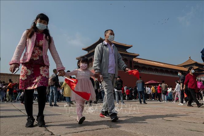 Trung Quốc siết chặt quy định hạn chế du lịch