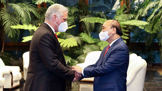 Chủ tịch nước cảm ơn Cuba đã ưu tiên vaccine cho Việt Nam