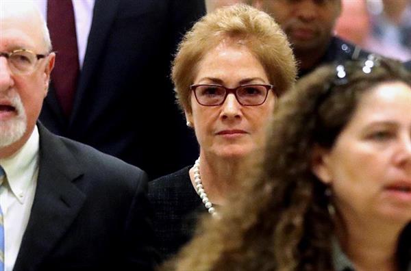 Cựu đại sứ Mỹ tại Ukraine cảm thấy bị TT Trump 'đe dọa'