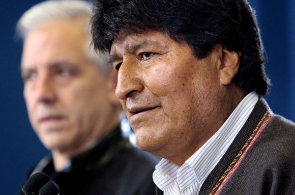 Lo cựu tổng thống Bolivia bị nguy hiểm tính mạng, Mexico cho phép tị nạn