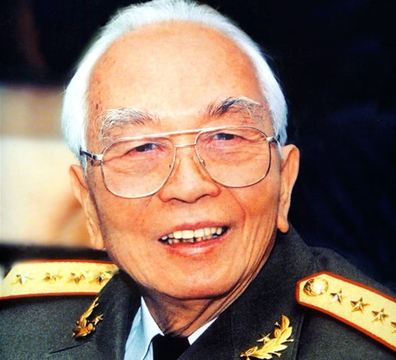 Tướng Giáp qua lăng kính người Nga