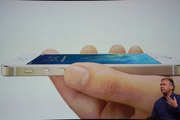 Nhân vật bí ẩn phá đám những buổi ra mắt của Apple