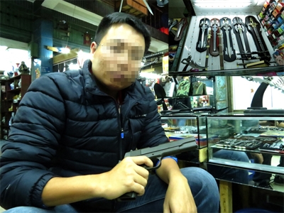 Đi chợ vũ khí Hà Khẩu