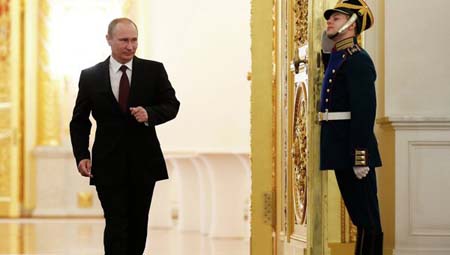 Putin cảnh báo các quốc gia muốn qua mặt sức mạnh quân sự Nga