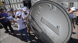 Đồng Rúp Nga chính thức đưa vào sử dụng tại Crimea