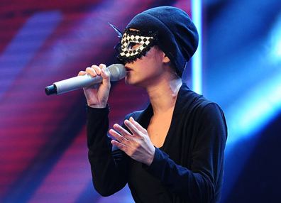 BTC The X-Factor và Anh Thúy phải giải trình vụ giả danh