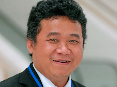 Ông Đặng Thành Tâm không có mặt tại kì họp thứ tư Quốc hội khóa XIII