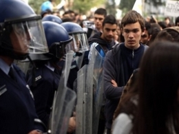 Chủ tịch ngân hàng lớn nhất đảo Síp từ chức