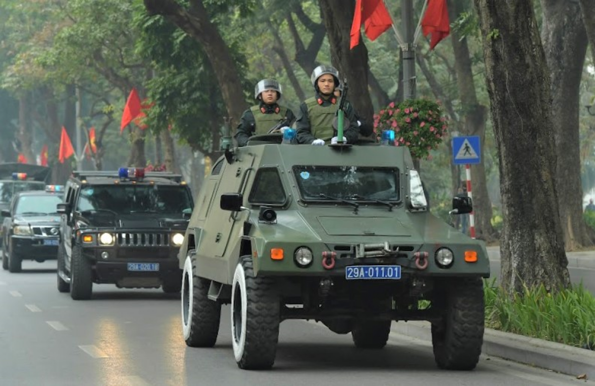 Công an Hà Nội ra quân với 100% quân số để bảo vệ Đại hội Đảng lần thứ XIII
