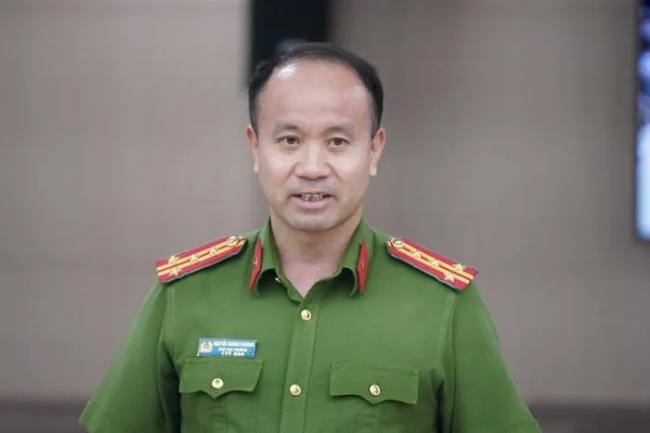 Thu giữ 2 triệu USD, 500 lượng vàng, 1.000 sổ đỏ trong vụ án Hậu 'pháo'