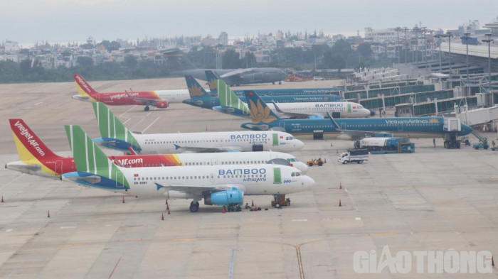 Vì sao máy bay Malaysia phải bay lại để hạ cánh lần 2 ở sân bay Đà Nẵng?