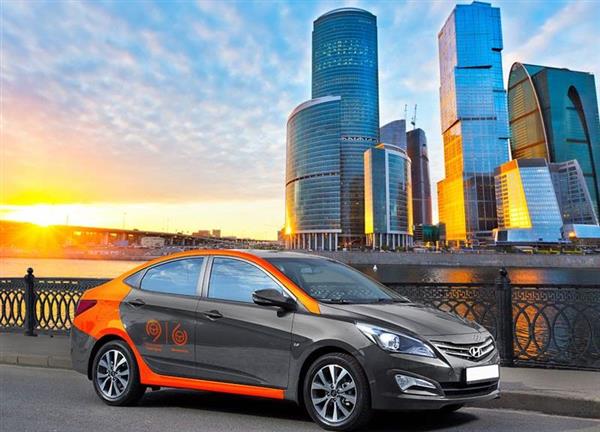 Moskva: Du khách nước ngoài có thể thuê xe tự lái carsharing
