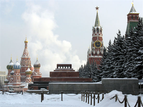 Moskva: Tuyết rơi theo như mong đợi