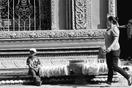 Về cái sự đi của người Việt...