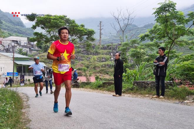 Ông Đoàn Ngọc Hải đăng ký chạy 42km xuyên đêm ở Hà Nội