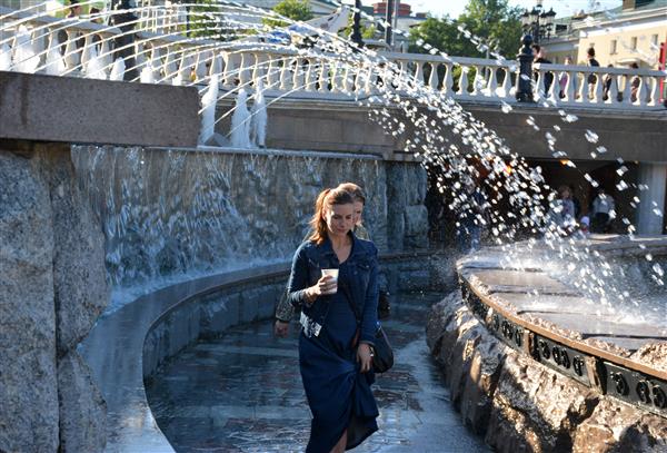 Moskva vừa nóng vừa lạnh trong tuần này