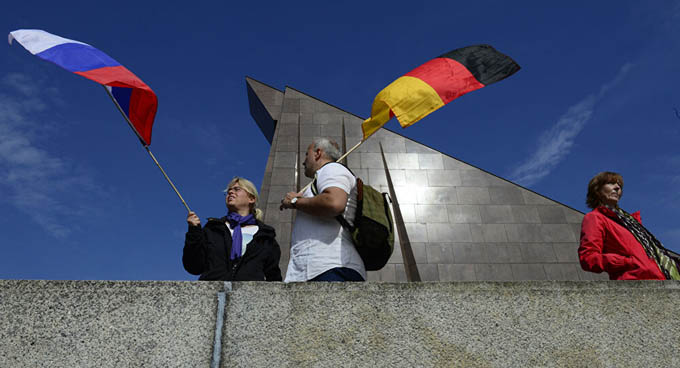 Ở Đức gọi lệnh trừng phạt chống Nga là ''tự bắn vào chân mình''