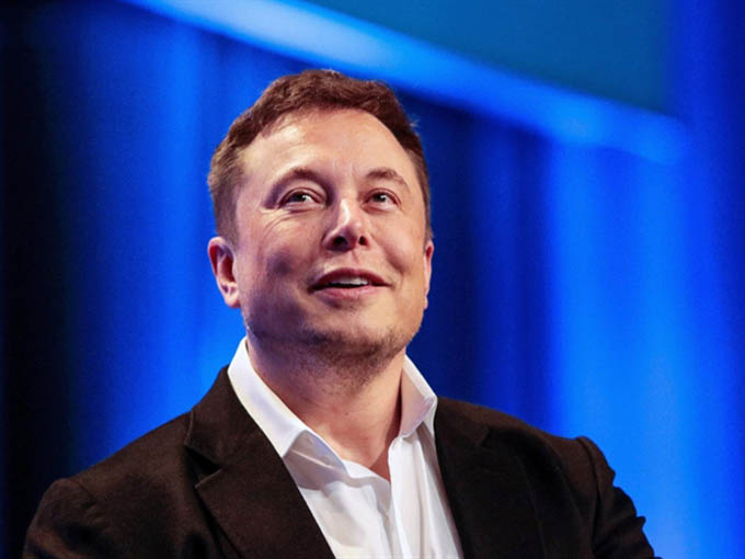 CEO Twitter đối đầu Elon Musk trong cuộc chiến Bitcoin