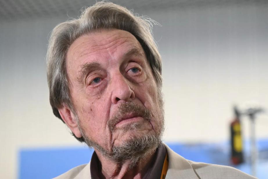 Cha của Elon Musk nói về Moskva