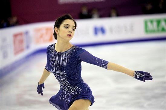 Evgenia Medvedeva vô địch thế giới trượt băng nghệ thuật