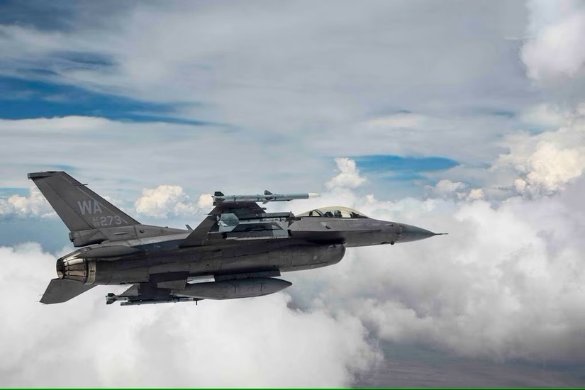 Quan chức Mỹ đánh giá máy bay F-16 trên chiến trường Ukraine