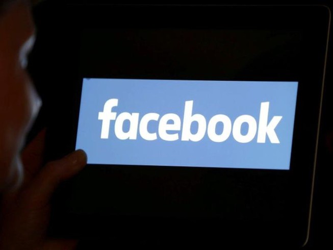 Facebook xóa bỏ trang chính của quân đội Myanmar