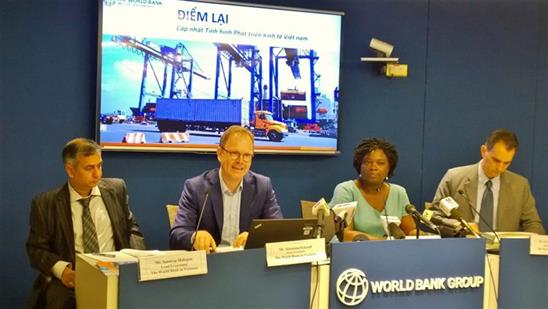 Nợ công lên 110 tỉ đô la Mỹ, lãi vay bằng 7,2% tổng chi NSNN