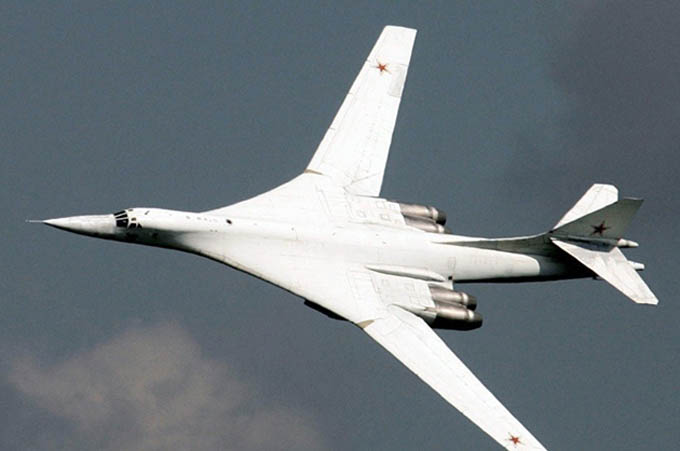 Nga ''biến'' máy bay ném bom chiến lược Tu-160 thành máy bay thương mại siêu thanh