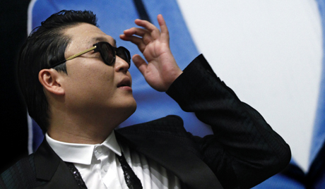 Gangnam Style làm giàu cho YouTube 8 triệu USD