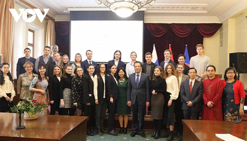 Đại sứ quán Việt Nam tổ chức giao lưu với sinh viên học tiếng Việt tại Nga