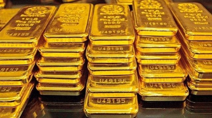 Giá bán vàng tăng vọt qua mốc 57 triệu đồng/lượng