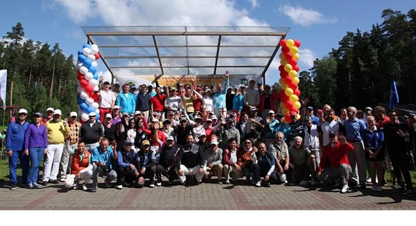 Giải golf hữu nghị Việt-Nga thu hút hàng trăm gôn thủ